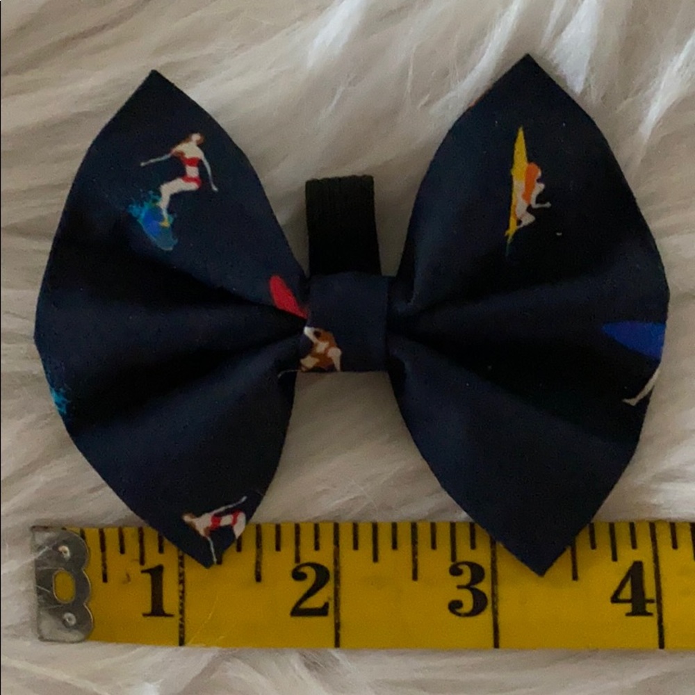 NWOT dog bow tie